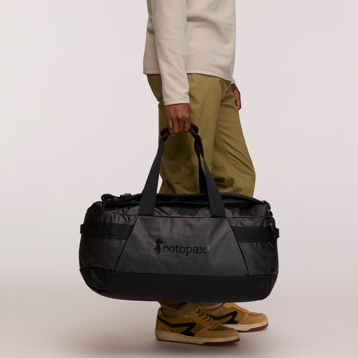 Allpa 55L Getaway Duffel, Cotopaxi Black