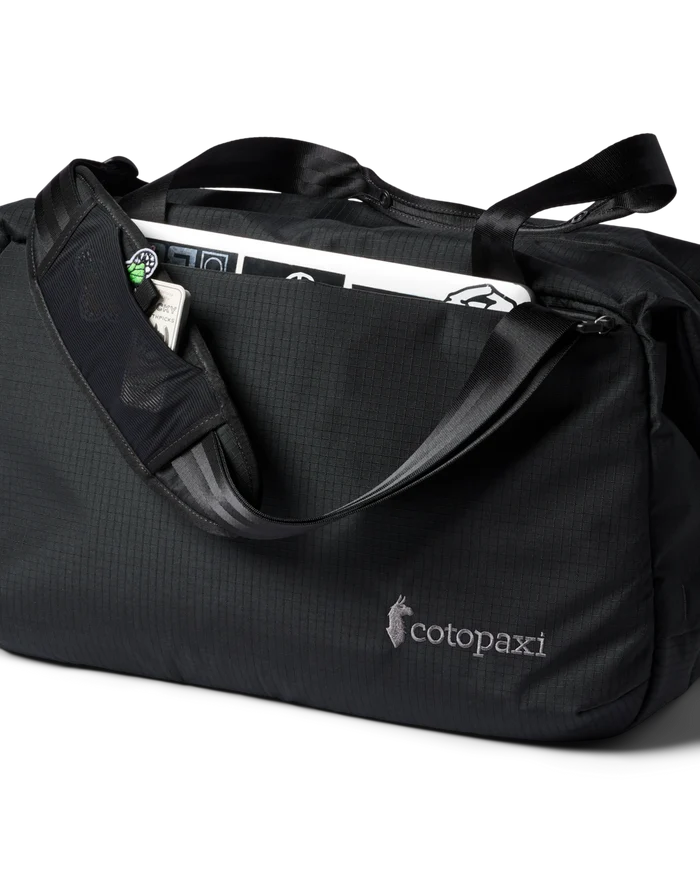 Viaje 35L Travel Duffel