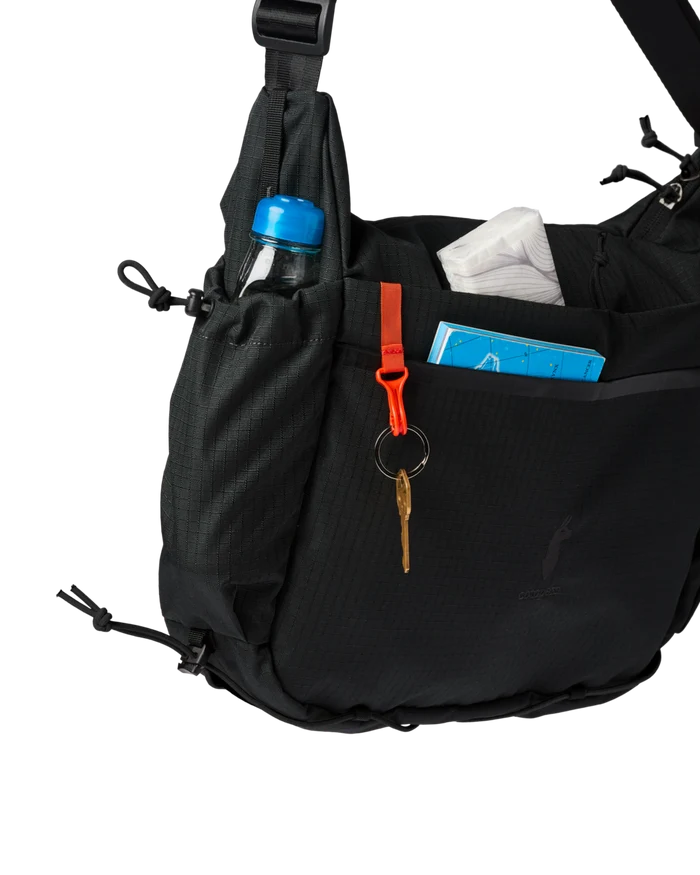 Viaje 12L Shoulder Bag