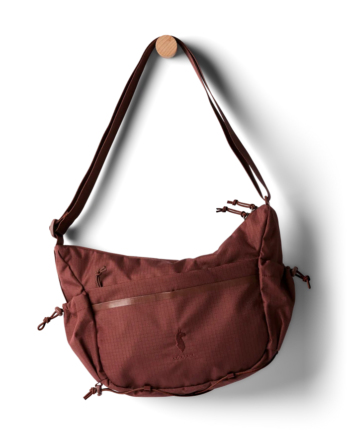Viaje 9L Shoulder Bag