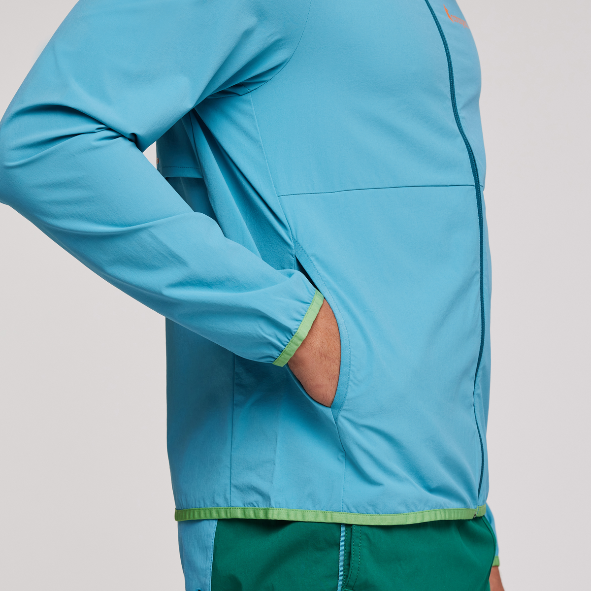Vuelta Performance Windbreaker Jacket - Men's, Poolside, Model Munther